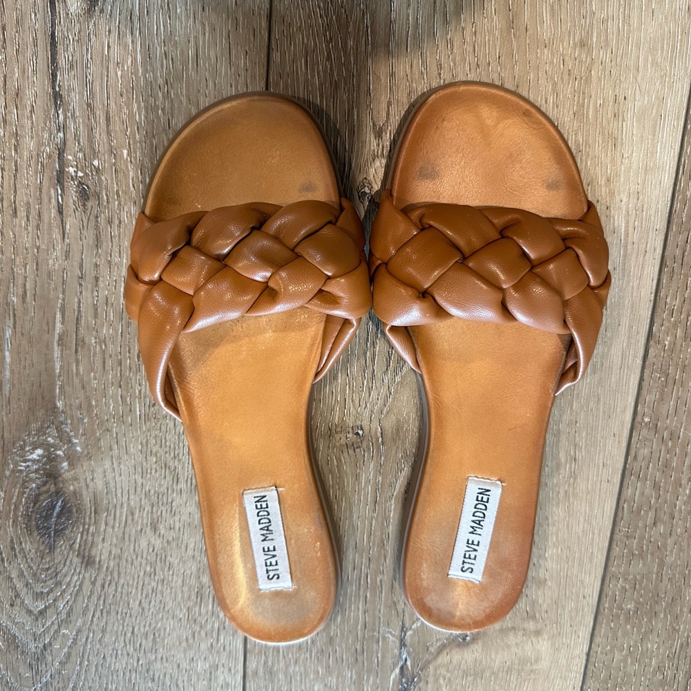 Steve Madden Women's Brown Braided Slide Sandals
